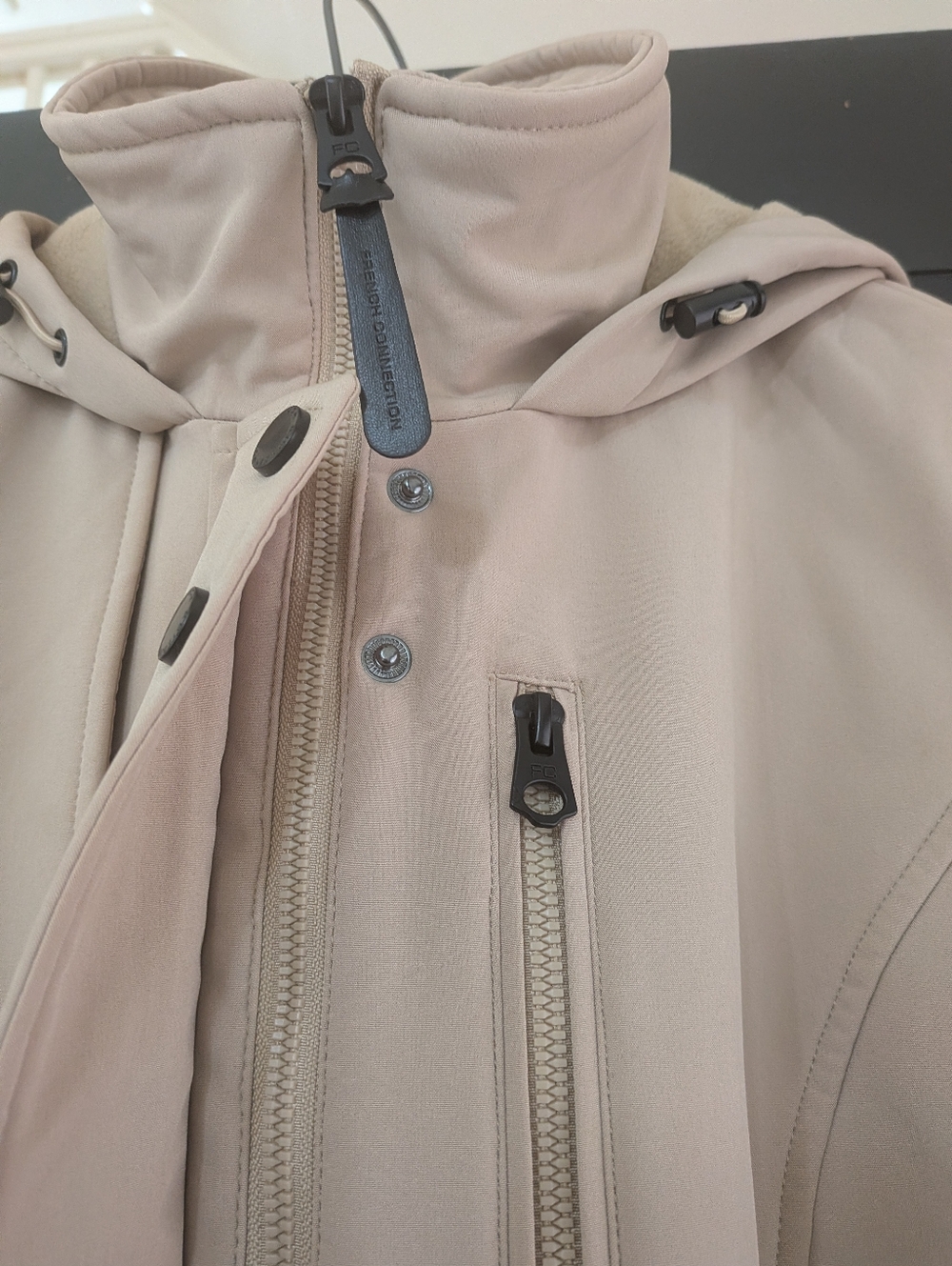 French Connection Softshell Anorak Women’s Hooded Small Khaki - Picture 6 of 16